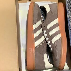 Adidas Handball Spezial Sneakers in Brown and Cream